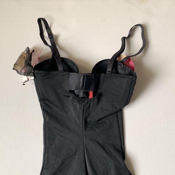 Spanx strapless bodysuit - Picture 8 of 12